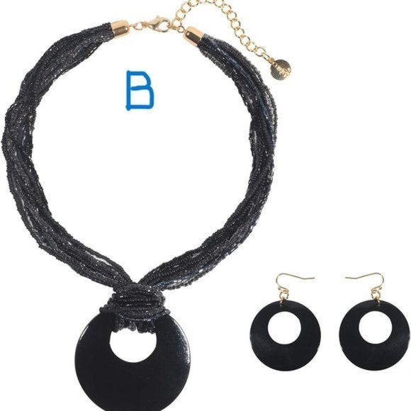 New Multi Strand  Colorful Beaded Necklace with Big Circle Shell Pendant - Picture 1 of 8